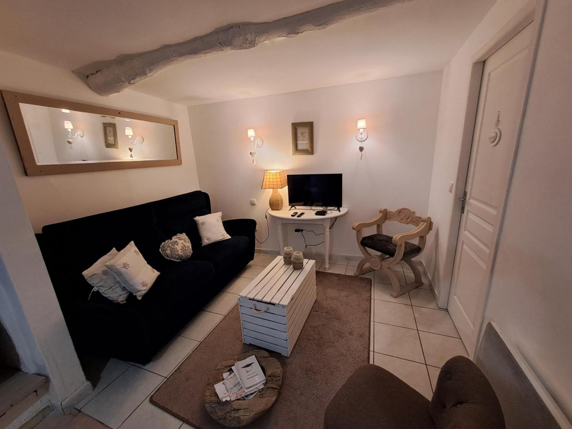 La Maisonnette De L'impasse * Cruzy