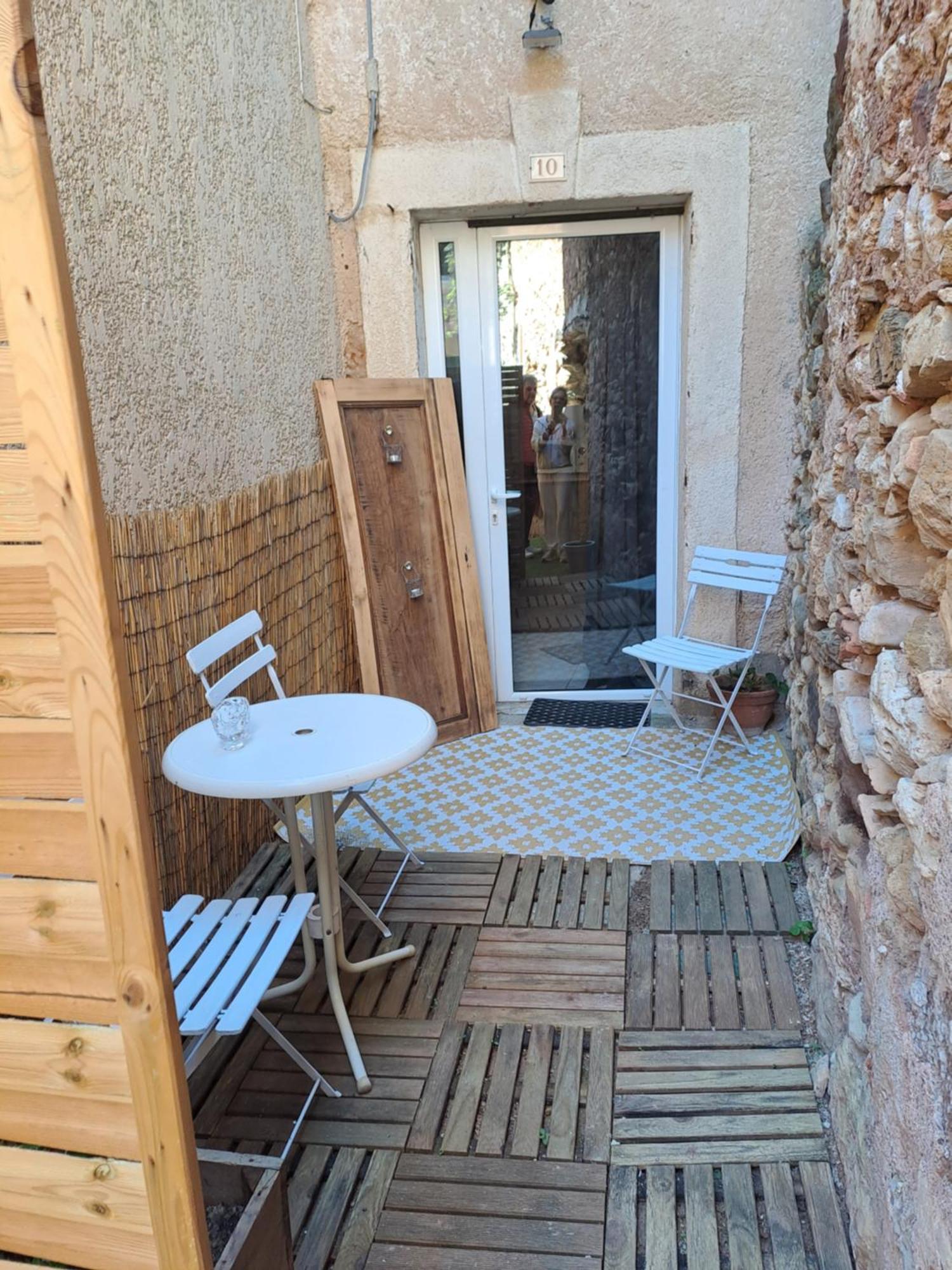 La Maisonnette De L'impasse * Cruzy